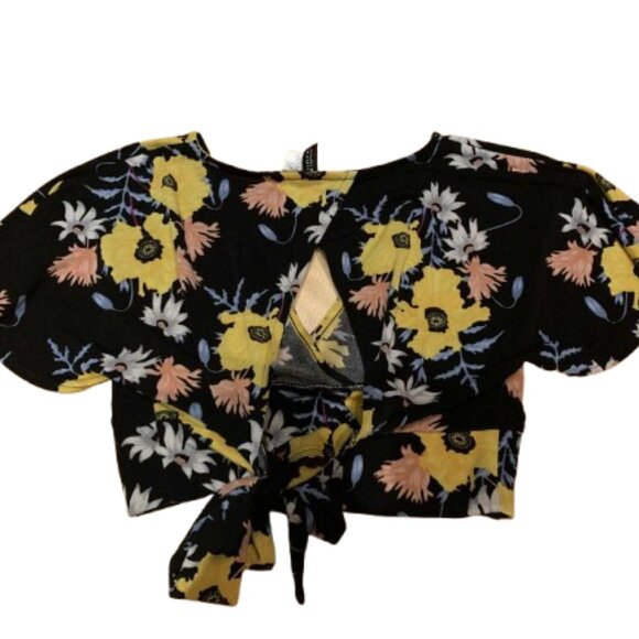 Top - Picture 2 of 2